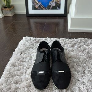 Balenciaga race runner black and green